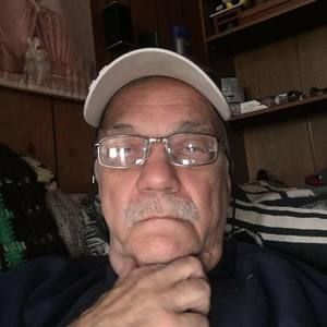 Meet your Posher, Don